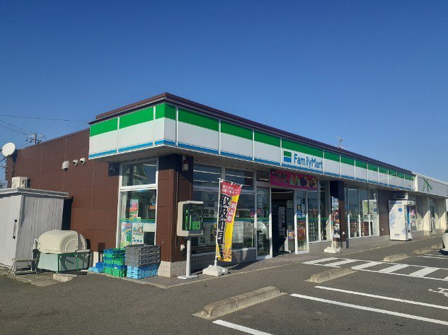ファミリーマート矢本赤井店まで650m