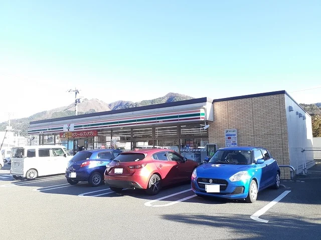 セブン-イレブン 富士吉田寿駅まで1400m