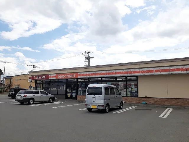 セイコーマート上富良野宮町店まで150m