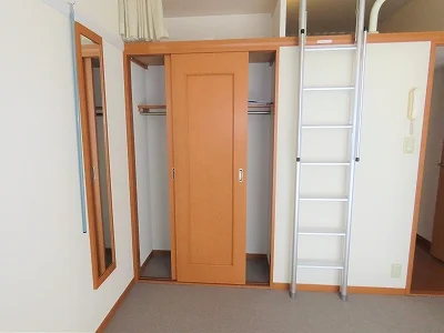 クローゼットあり