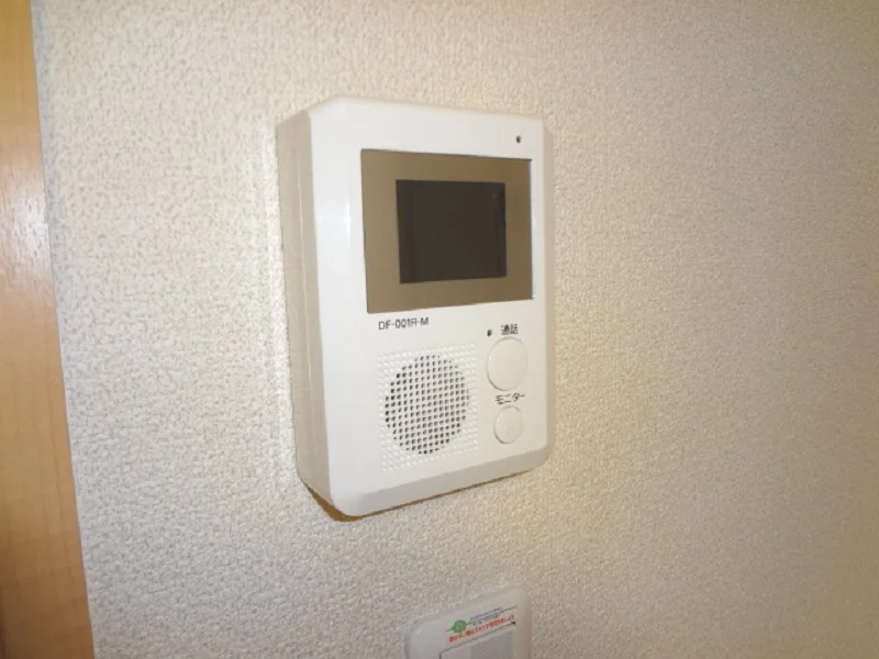 モニター付インターホンもあって安心♪