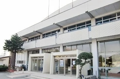 三戸町民体育館まで400m