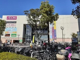 イオンまで1000m