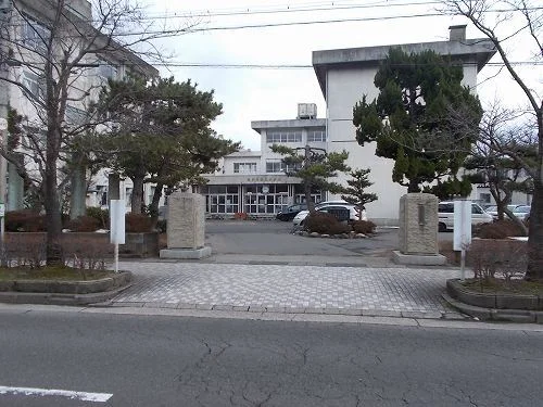 社南小学校まで1100m