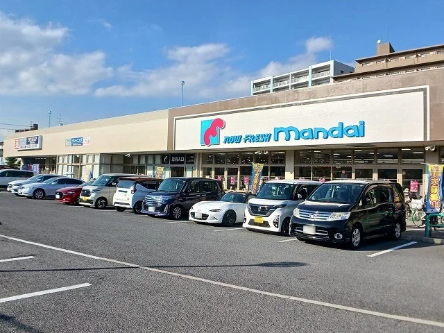 万代　御厨店まで580m