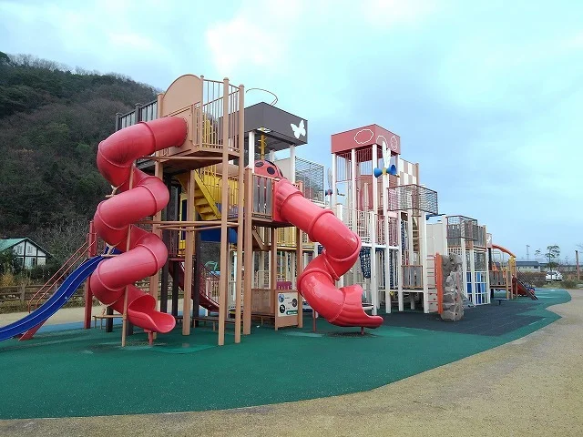 重箱緑地公園まで1300m