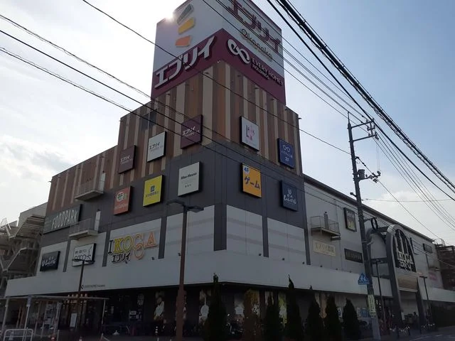 エブリイ津高店まで706m