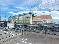 琴電学園通り駅さんまで1200m