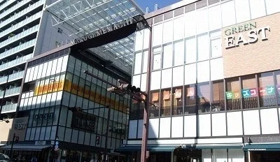 丸亀町グリーンさんまで2400m