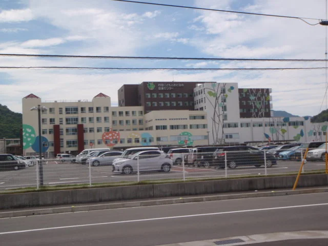 四国こどもとおとな医療センターまで1500m