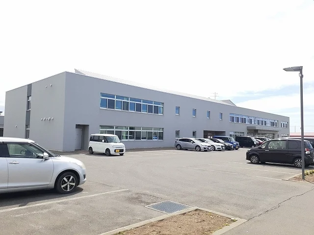 留萌市立留萌小学校まで1400m