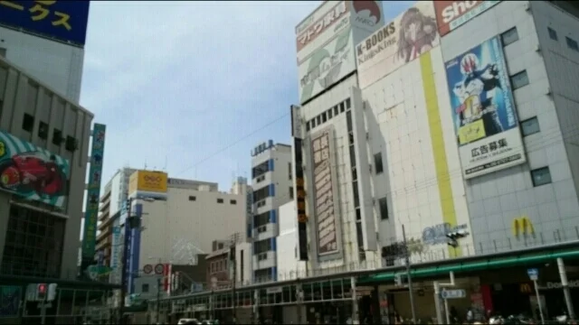 日本橋でんでんタウンまで530m