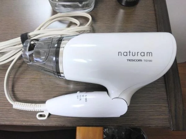 マイナスイオンドライヤー