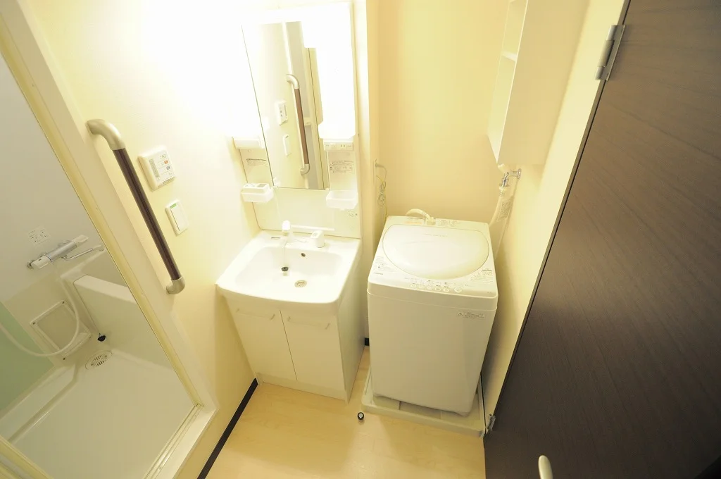 備品や設備仕様は号室等により異なります。現地をご確認下さい。