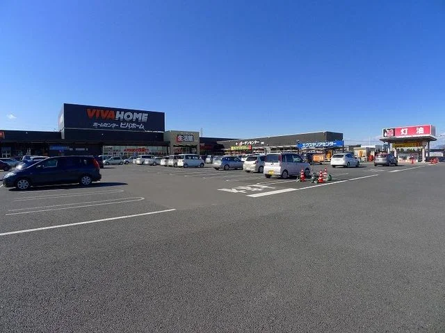 ビバホーム館林店まで1000m