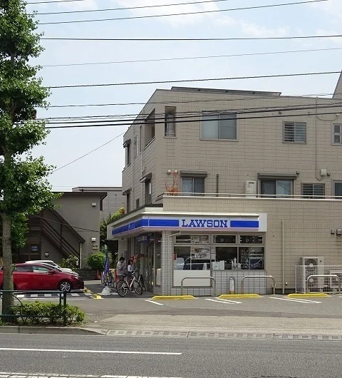 ローソンまで450m