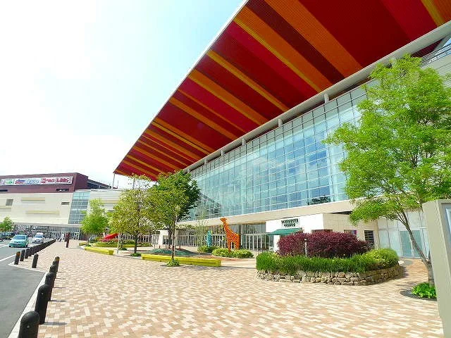 スマーク伊勢崎まで5520m