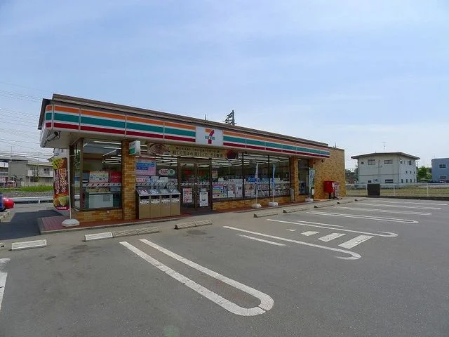 セブンイレブン太田市龍舞南店まで850m