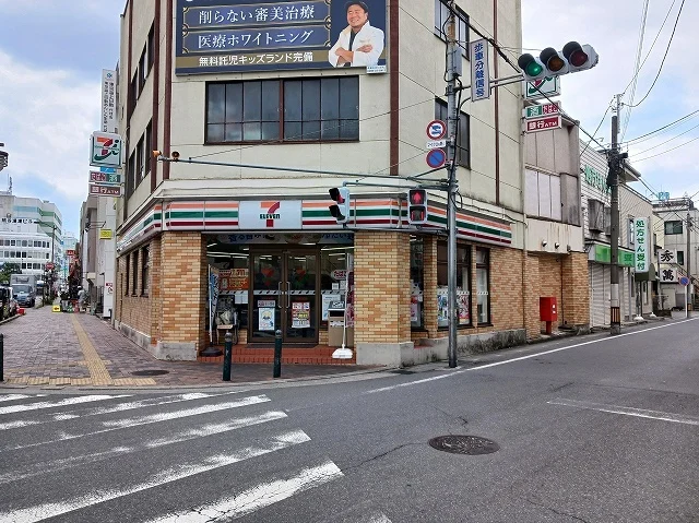 セブンイレブン熊谷駅東通り店まで750m