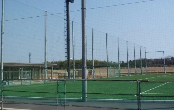 松阪市総合運動公園まで1600m