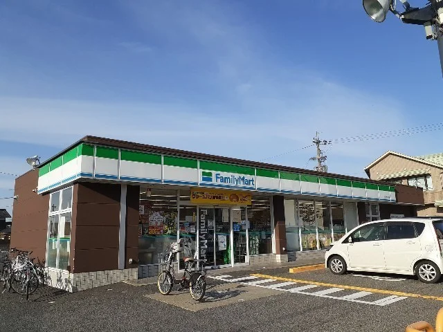 ファミリーマート八日市東浜店様まで510m