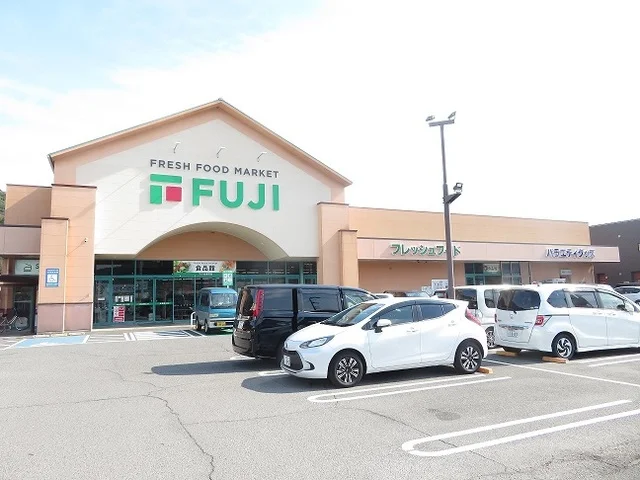 フジ北斎院店様まで1900m