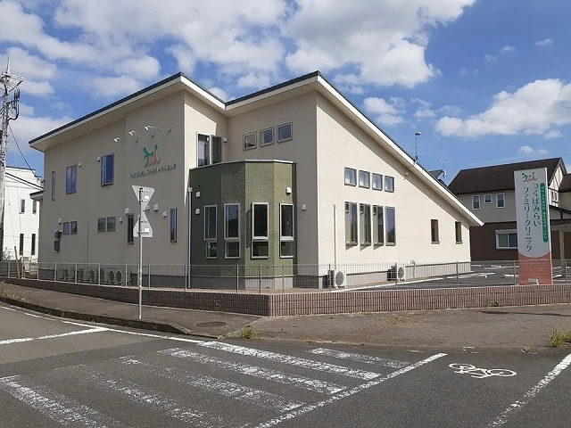 ファミリークリニックまで1630m