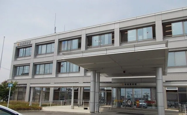 鈴鹿警察署まで2300m