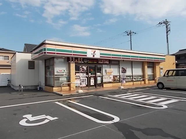 セブンイレブン富士市松岡南店まで350m