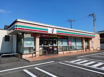 セブンイレブン富士市松岡南店まで350m