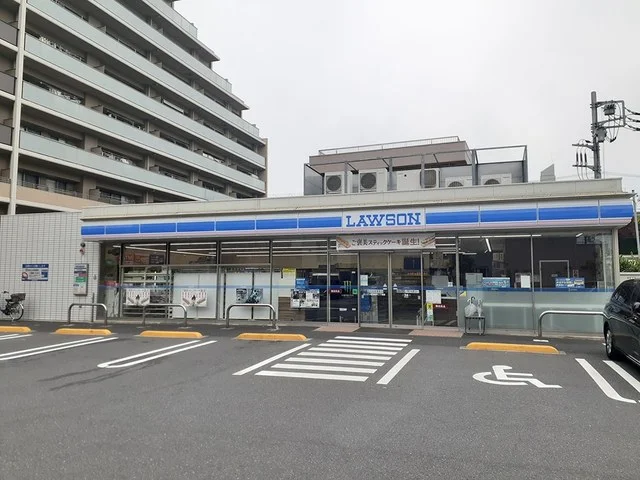 ローソン足立加平２丁目店まで151m