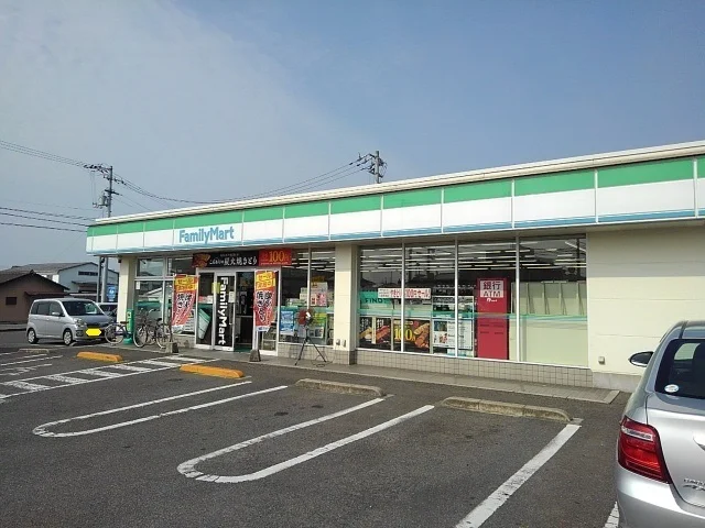 ファミリーマート丸亀今津店まで500m
