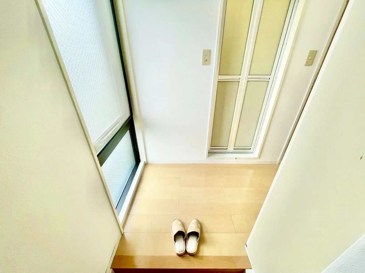 ※撮影用の観察植物・食器調理器具・雑貨類等はございません。※写真は現況優先