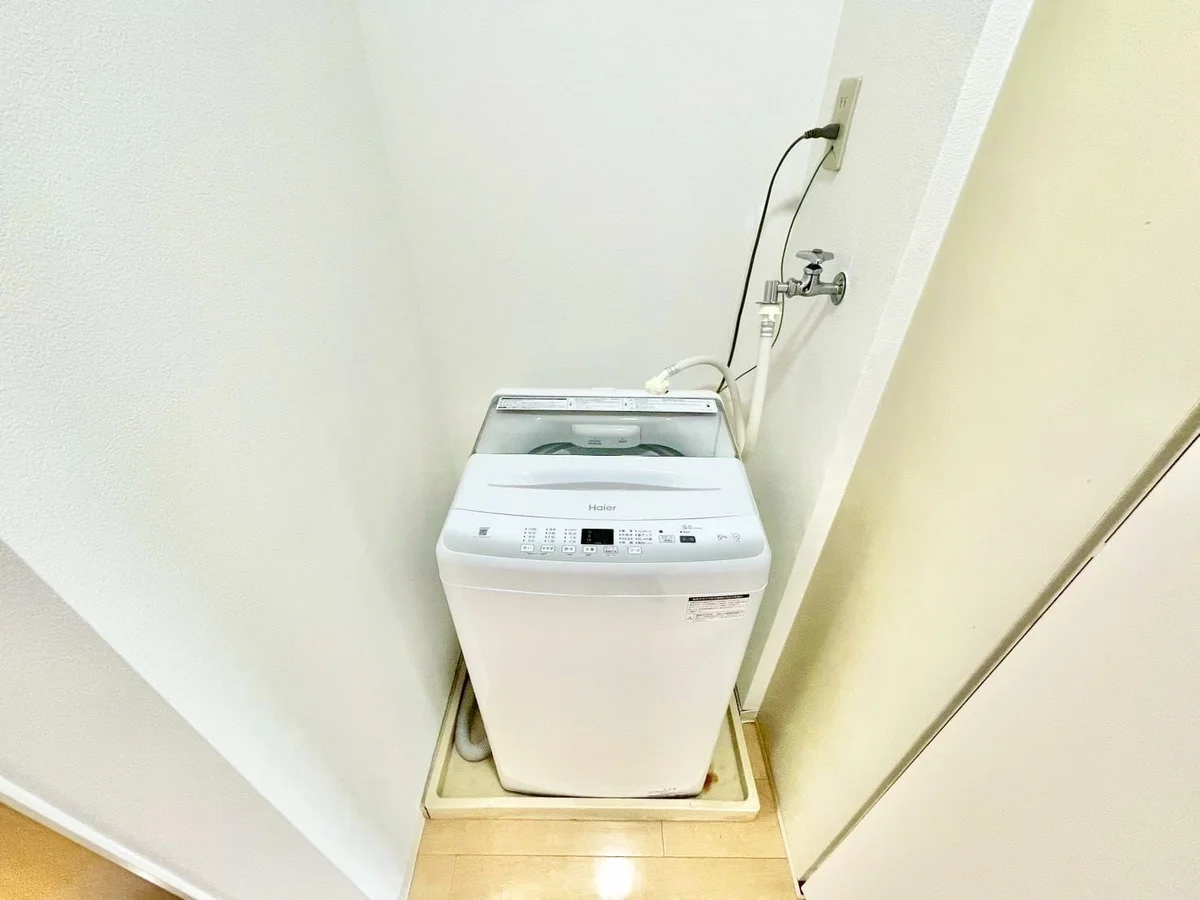 ※撮影用の観察植物・食器調理器具・雑貨類等はございません。※写真は現況優先