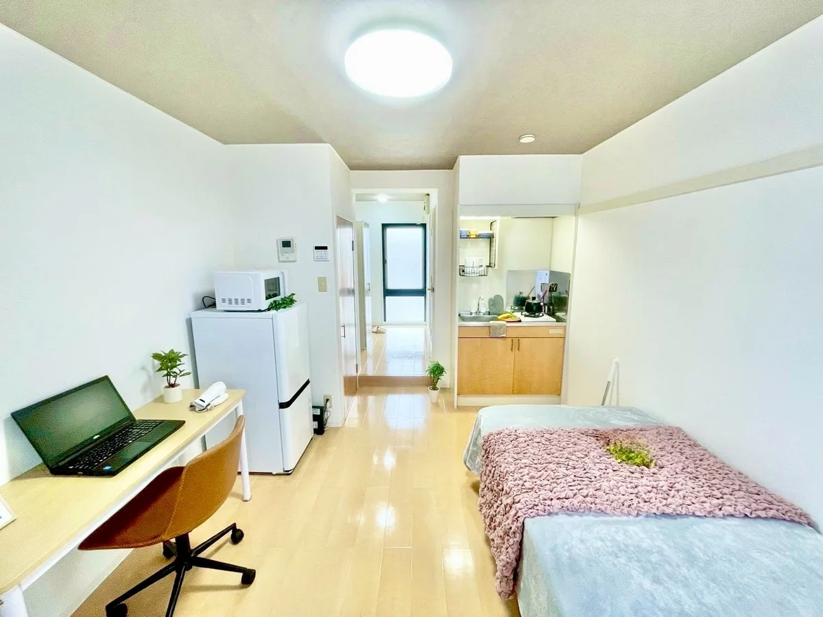 ※撮影用の観察植物・食器調理器具・雑貨類等はございません。※写真は現況優先