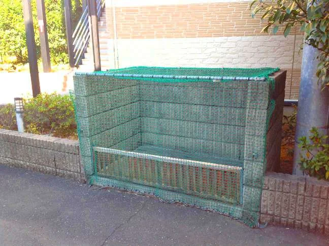 専用のゴミ置き場があります。