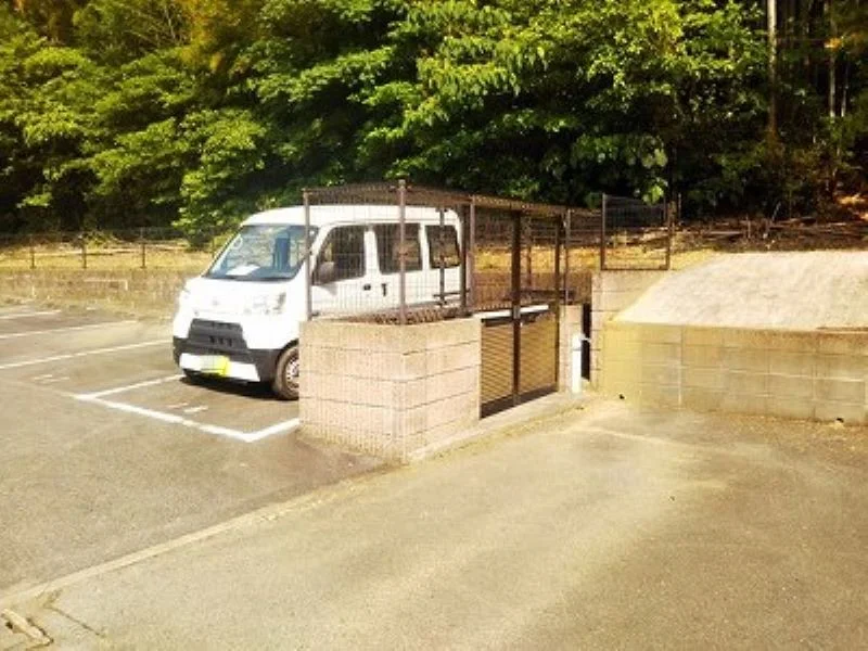 設備仕様は号室により異なる為、現況を優先とします。