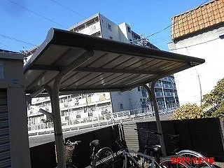 屋根付き駐輪場