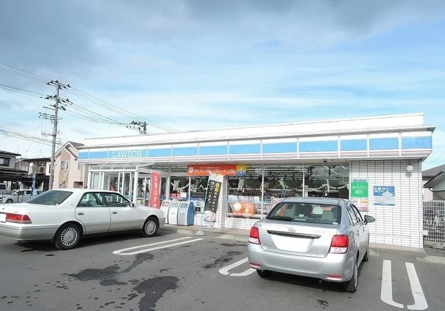 ローソン八戸白銀店まで900m