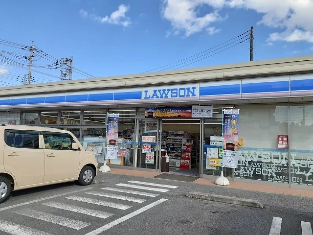 ローソン宇都宮鶴田２丁目店まで250m