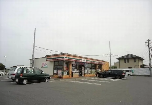 セブンイレブン東金福俵店まで900m