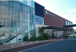 マチニワとよかわまで1200m