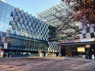 アオーレ長岡まで900m