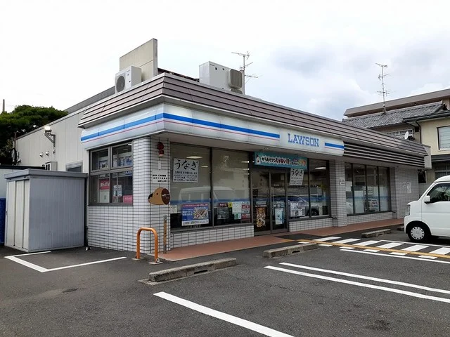 ローソン 上賀茂榊田町店まで450m