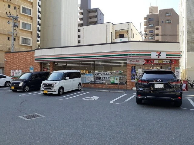 セブンイレブン福岡白金店まで450m