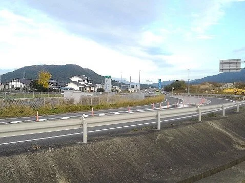 唐津インターまで760m