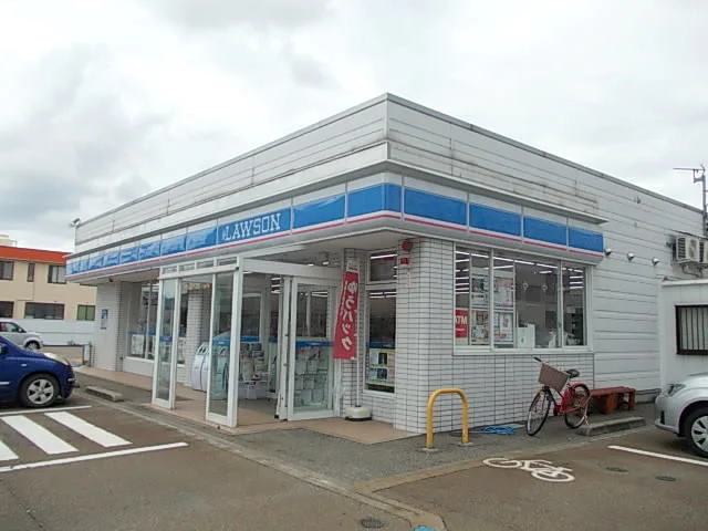 ローソン　大曲福住町店まで600m