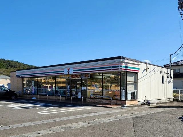 セブンイレブン村田中央店まで550m