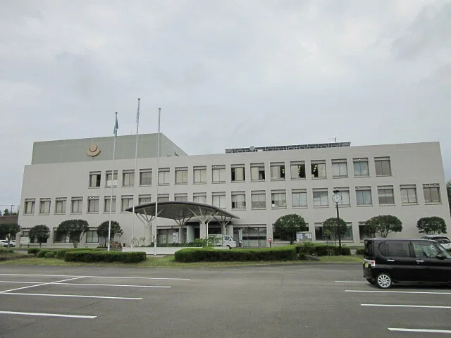 錦町役場まで700m