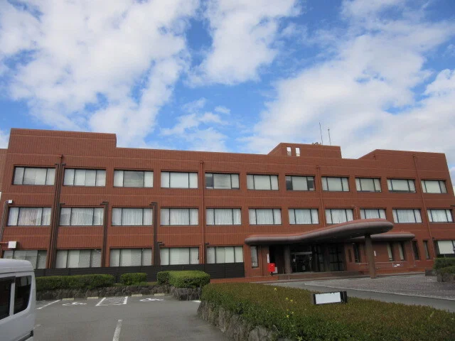 八代市鏡支所まで4300m